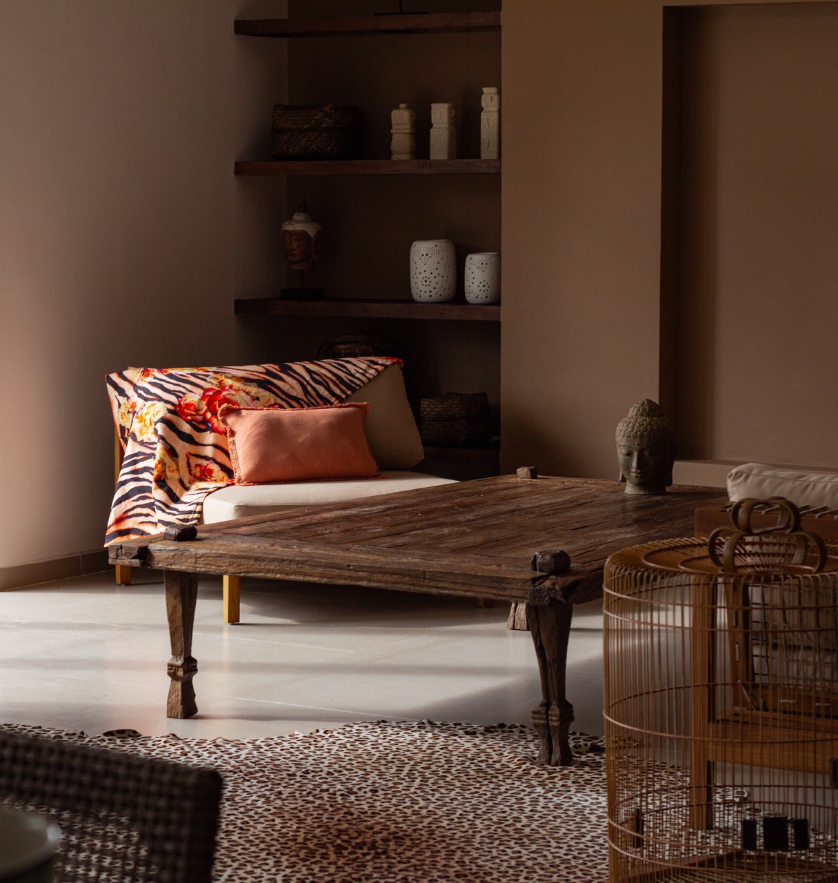 Villa Cactus Living Room Seating